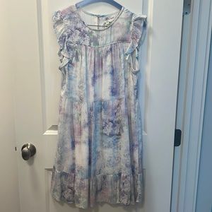 Bella Dahl Watercolor Mini Dress with Ruffle Sleeve. Size Small.